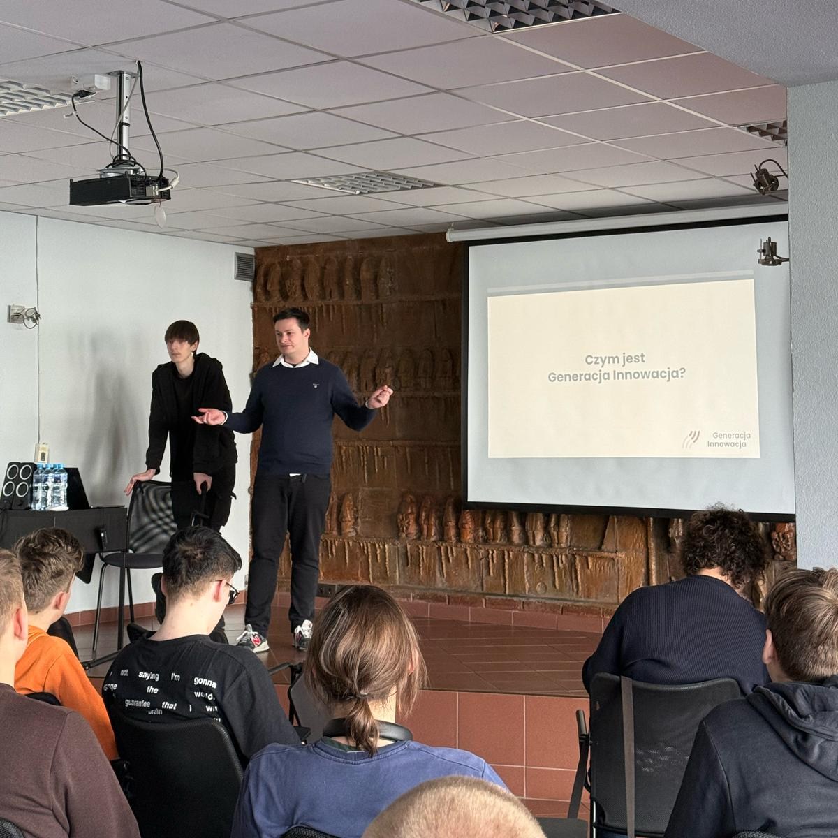 Rozpoczęcie pierwszej sesji praktyk photo 1